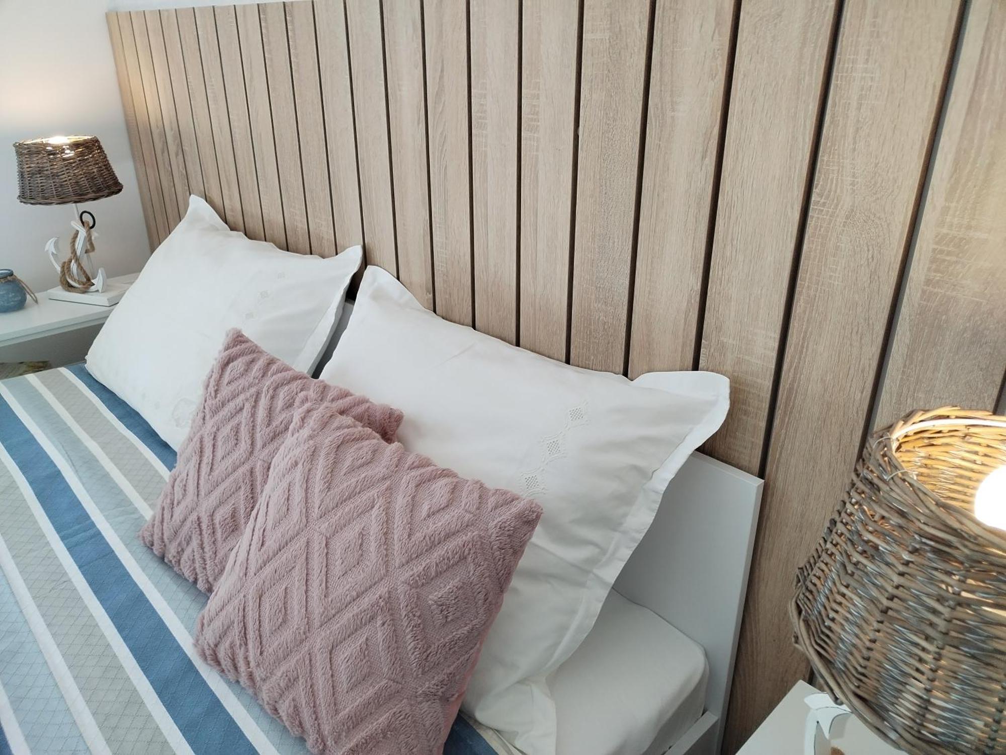Beachfront Suncana Apartman *